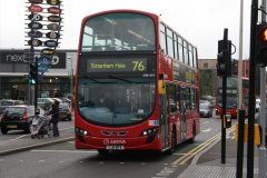 “Profits before people”: North London bus drivers ballot for strike as Arriva leaves them to roast