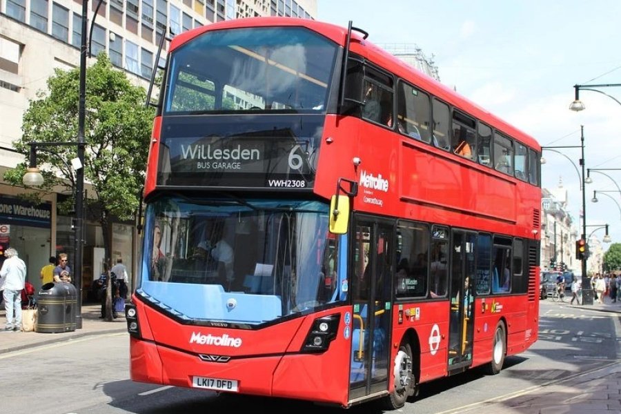 Unite welcomes TfL plan to bring London buses back into public hands